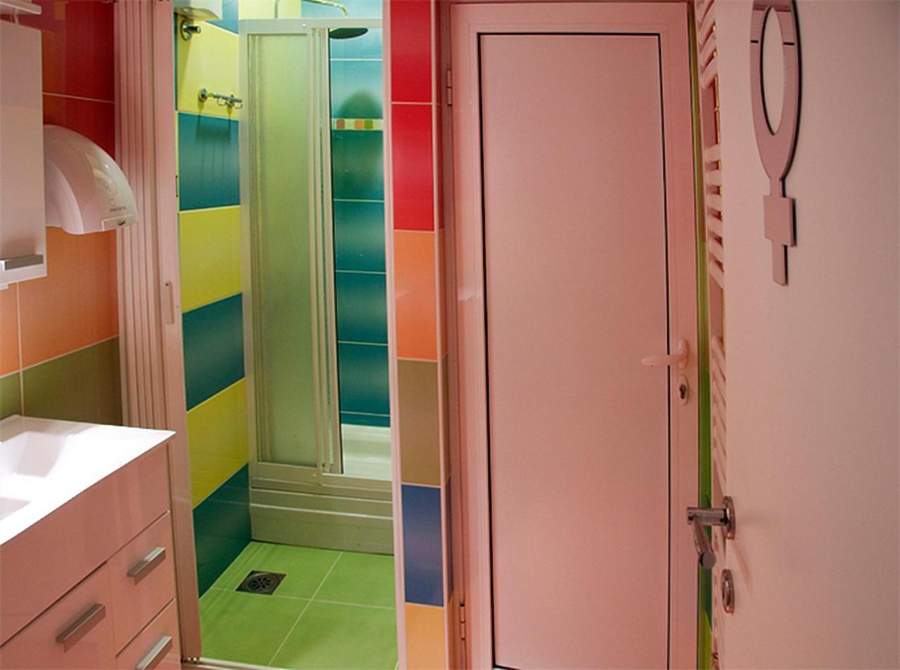 Pop Art Hostel Белград Экстерьер фото